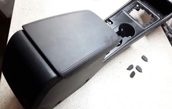 Volkswagen PASSAT B7 USA Center console 561863243 561864089 561863284
