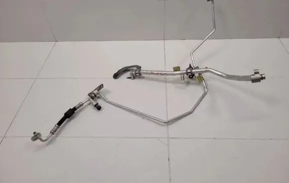 Alfa Romeo Giulia Air conditioning (A/C) pipe/hose 50532281