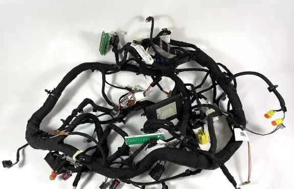 Dodge Challenger Panel wiring 68225895AE