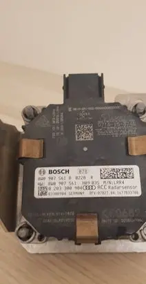 Audi A4 S4 B9 Distronic sensor radar 8W0907561B