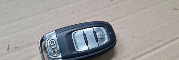 Audi A4 S4 B8 8K Ignition key/card 8K0959754BH 0501802
