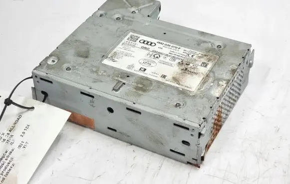 Audi A6 Allroad C8 CD/DVD changer 4M2035070F
