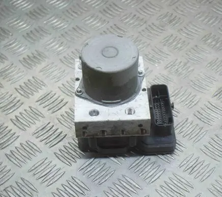 Tesla Model 3 ABS Pump 110354100A 104474500B