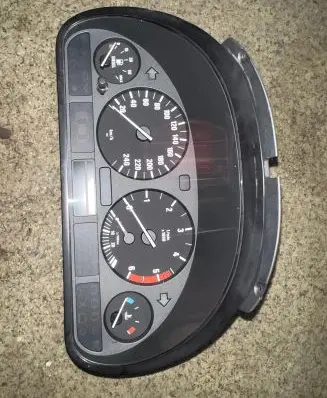 BMW 5 E39 Speedometer (instrument cluster) 8381198