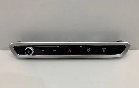 BMW X6M G06 F96 Head unit multimedia control 5A403A0