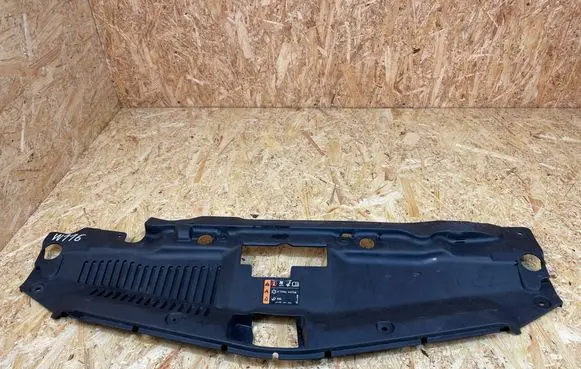Opel Mokka Radiator trim 95079808