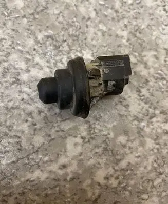 Renault Master II Front door sensor 7700831090
