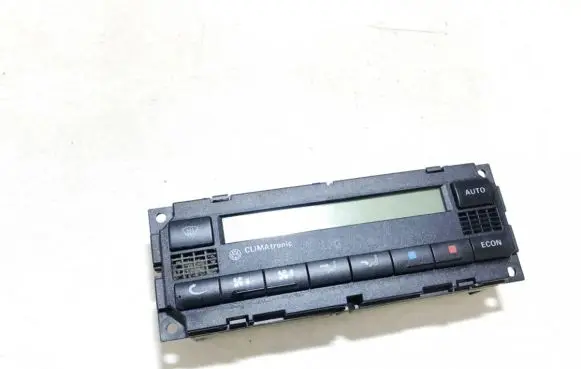 Volkswagen Golf IV Climate control unit