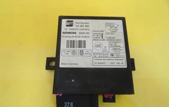 Seat Ibiza II (6k) Comfort/convenience module 1L0959800
