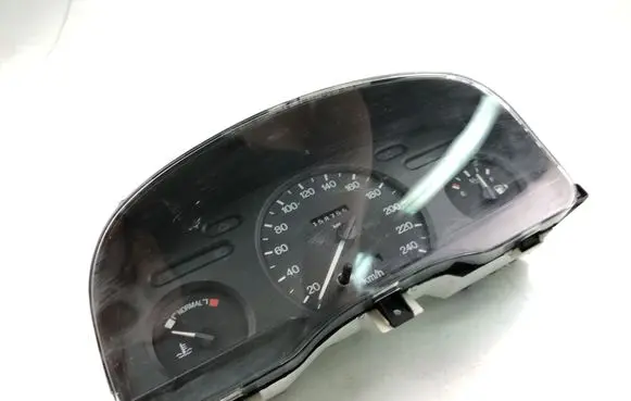 Ford Mondeo MK I Speedometer (instrument cluster) 93BB10849FE