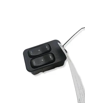 Opel Meriva A Electric window control switch 13363202
