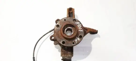 Citroen C4 Grand Picasso Front wheel hub