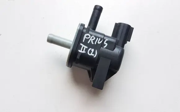 Toyota Prius (XW30) Turbo solenoid valve 9091012276 1362007010