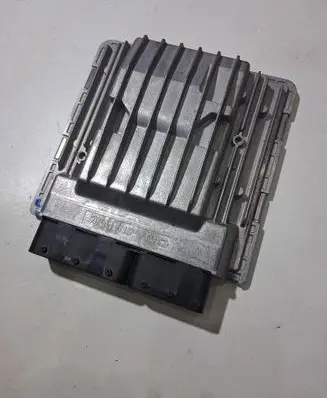 BMW 1 E81 E87 Engine control unit/module ECU 7579142