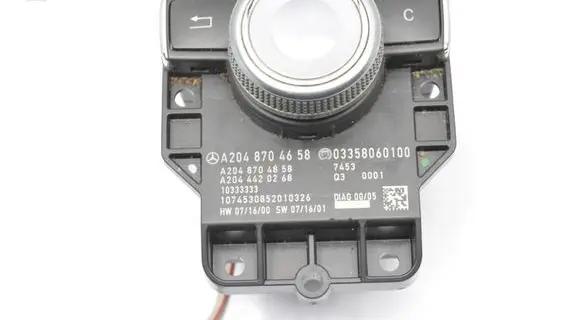 Mercedes-Benz C W204 Multifunctional control switch/knob A2048704658