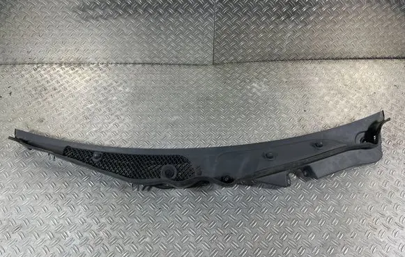 Mercedes-Benz E W212 Wiper trim A2128301213