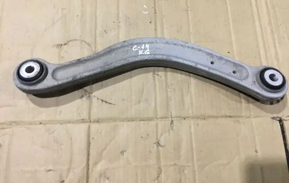 Mercedes-Benz C W205 Rear control arm A20407