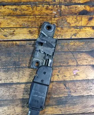 Skoda Superb B6 (3T) Tailgate/trunk/boot lift motor 4F9827383A 030908