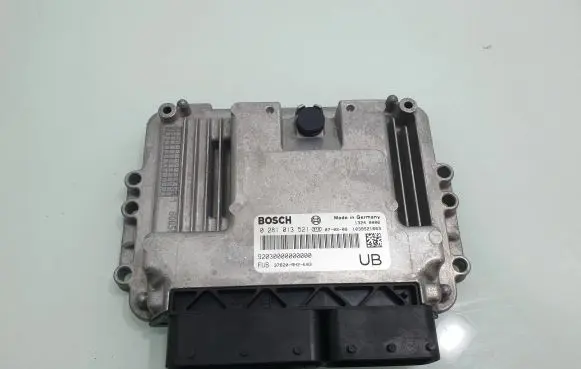Honda FR-V Engine control unit/module 0281013521