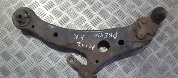 Toyota Previa (XR30, XR40) II Front lower control arm/wishbone