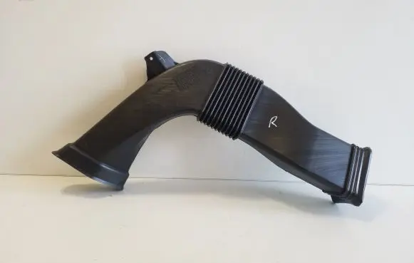 Opel Grandland X Air intake duct part YP00055480