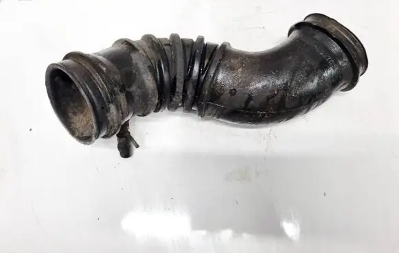 Toyota Corolla E90 Air intake hose/pipe 1788116170 17881-16170-AA2
