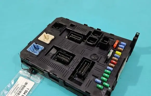 Peugeot 307 Central body control module 9663510280 IMPRK1554073