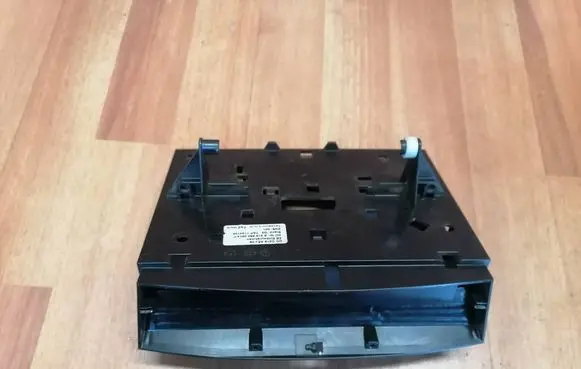 Other center console (tunnel) element