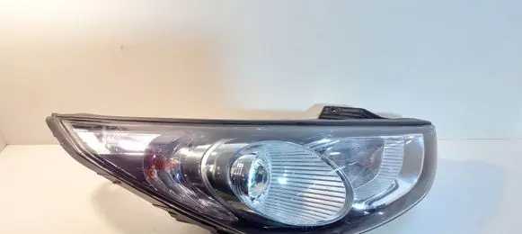Hyundai ix35 Headlight/headlamp 92102 921022Z