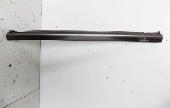 Subaru Forester SF Sill