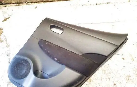 Nissan Leaf I (ZE0) Rear door card panel trim 829223nl0a