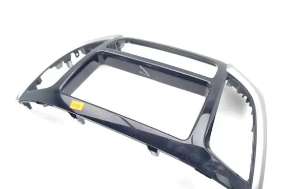 Mitsubishi L200 Radio/GPS head unit trim 8002B808ZZ