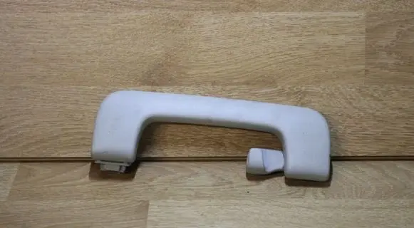 Audi A4 S4 B7 8E 8H Rear interior roof grab handle 8E0857607D