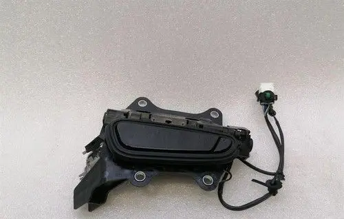 Ferrari Purosangue Front door exterior handle