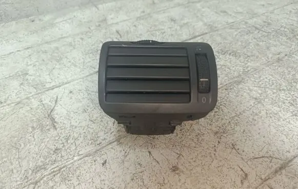 Volkswagen PASSAT B5.5 Dashboard side air vent grill/cover trim 3B0819704D