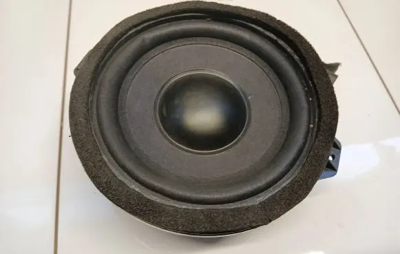 Audi TT Mk1 Parcel shelf speaker 8n5035401