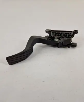 Suzuki Celerio Accelerator throttle pedal 0280755231
