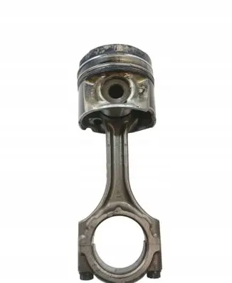 Toyota Avensis T250 Piston with connecting rod 86L78