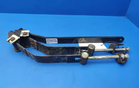 Jaguar XJS Fuel tank mounting bracket XJSC