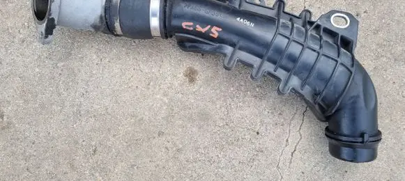 Mazda CX-5 Air intake hose/pipe