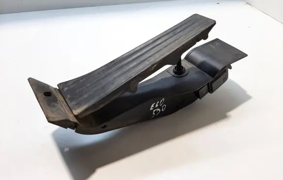 BMW 5 E60 E61 Accelerator throttle pedal 676693002