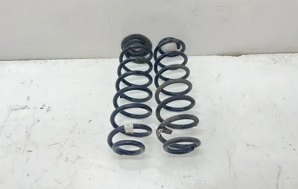 Volkswagen PASSAT B8 Rear coil spring 3Q0511115