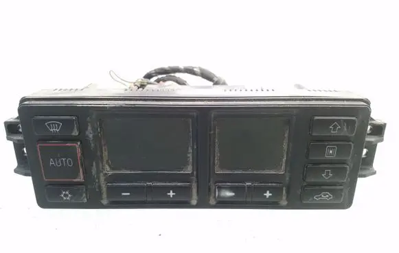 Audi A4 S4 B5 8D Climate control unit 8L0820043B 5HB00760800