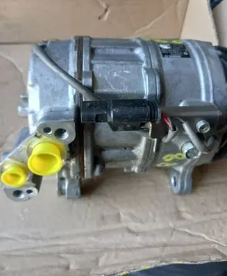 BMW X5 G05 Air conditioning (A/C) compressor (pump) 9890655 22527010 CE4471408182