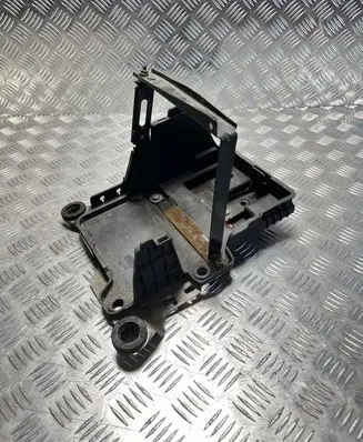 Ford Focus Battery box tray DG21173