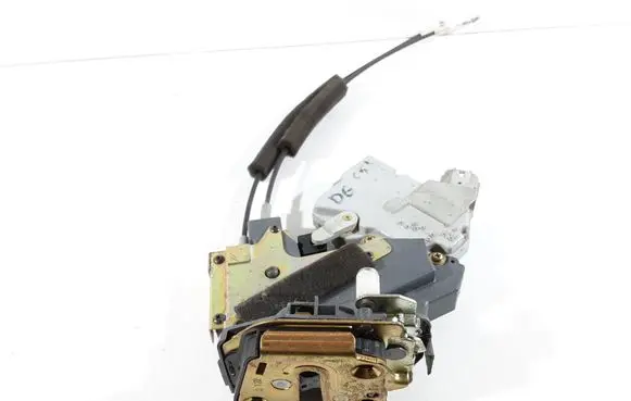 Subaru Forester SG Rear door lock