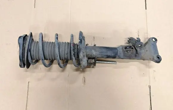 Mercedes-Benz C W204 Front shock absorber with coil spring A2043232 824904007181