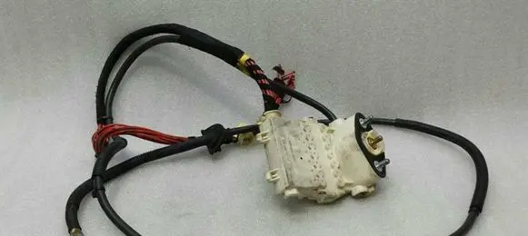 Porsche Boxster 986 Fuse module 99661030300