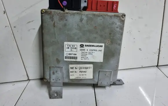 Jaguar XJ X300 Engine control unit/module LNB1410BB 80718A 3T025462
