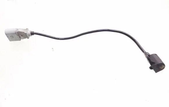 Volkswagen PASSAT B6 Camshaft position sensor 03G906433A
